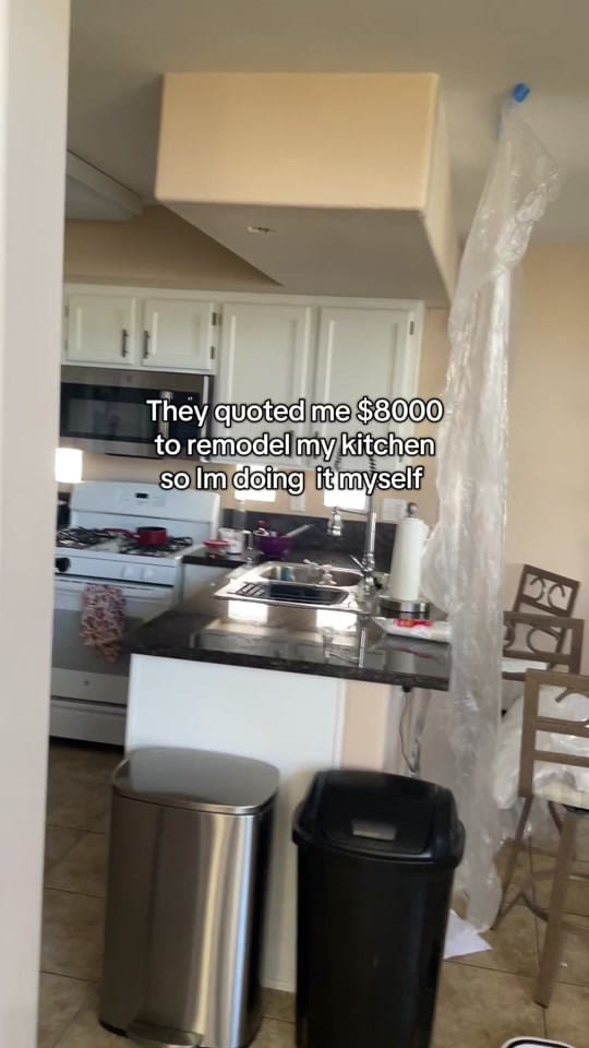 Post 4 by lilythemexhub on TikTok (video)