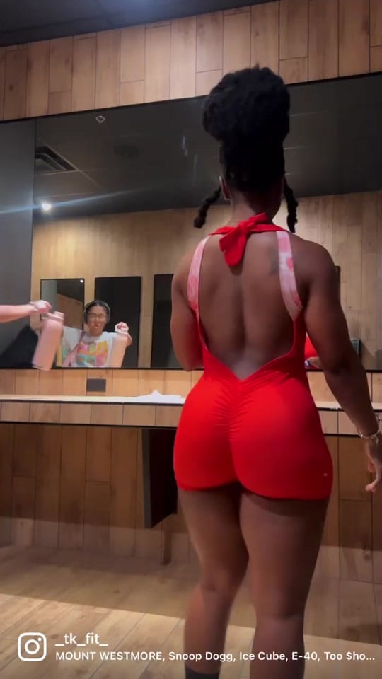 Post 6 by Tamara Kore' on TikTok (video)