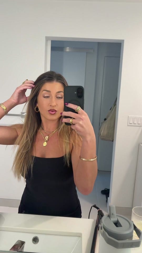 Post 6 by Diana on TikTok (video)