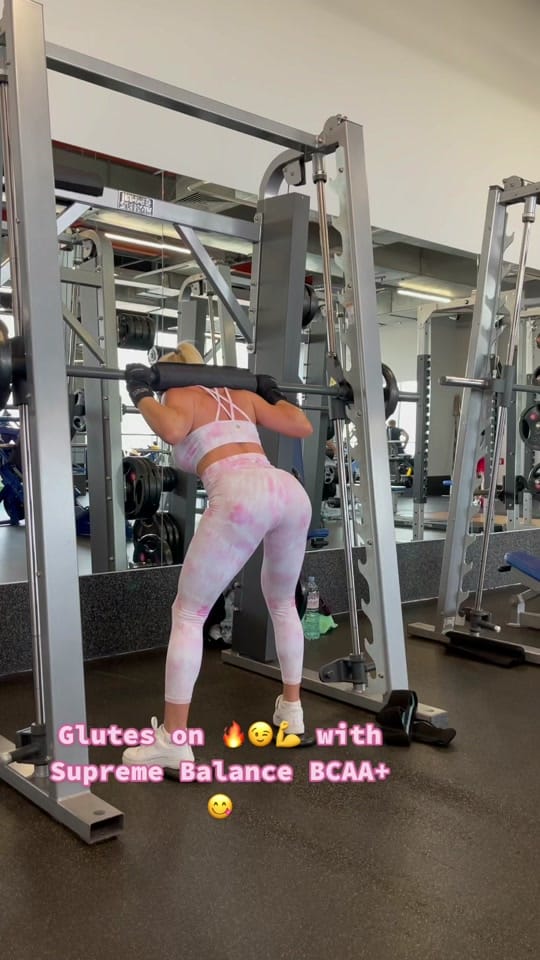 Post 8 by Elena Romanova on TikTok (video)