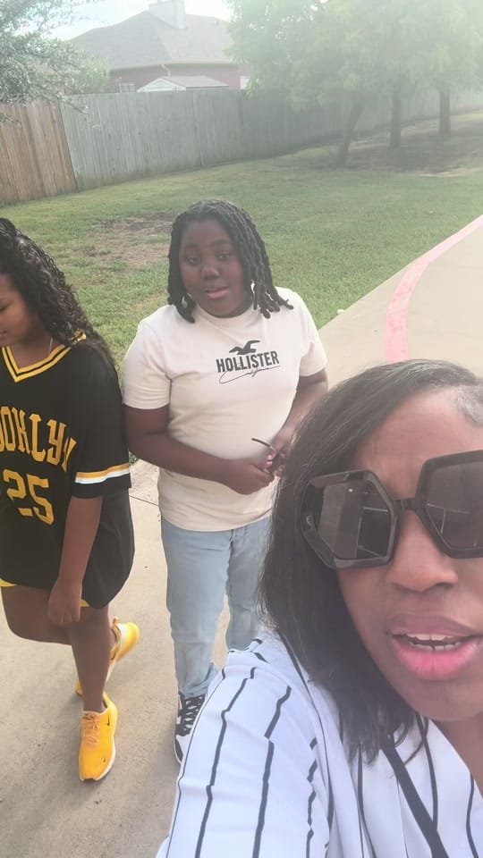 Post 9 by ItsTheRobinsons on TikTok (video)