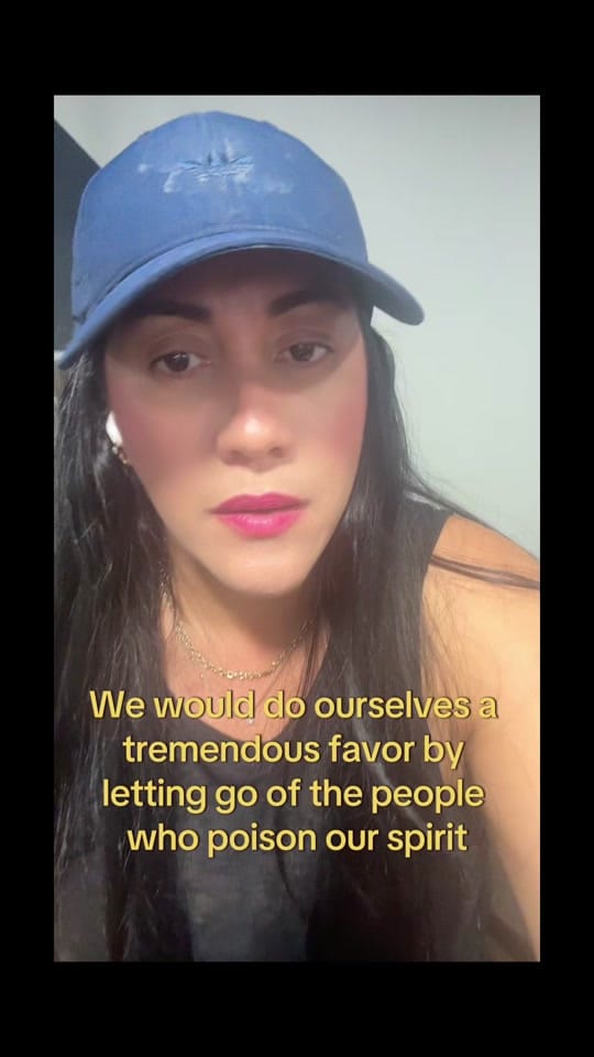 Post 8 by PSophie[|━|]🌋𝒮ƒ🐊💎 ⏳😎🍫 on TikTok (video)