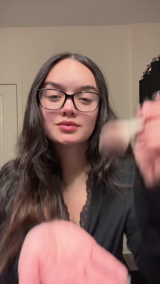 Post 6 by Gabriela Amaya on TikTok (video)