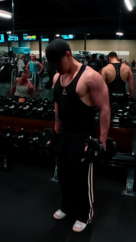 Post 6 by Durofitness1 on TikTok (video)