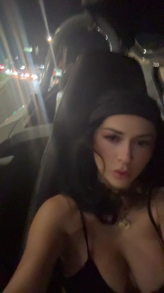 Post 1 by monopolymonica on TikTok (video)