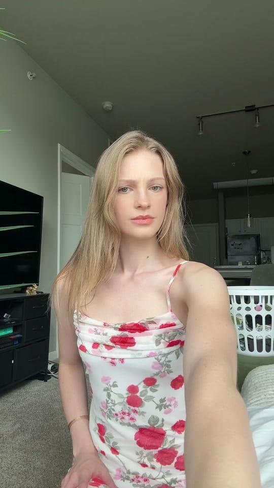 Post 6 by Hayley Davis on TikTok (video)