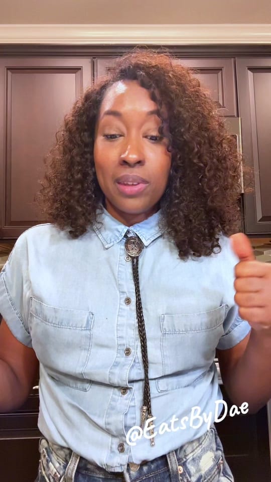 Post 2 by eatsbydae on TikTok (video)