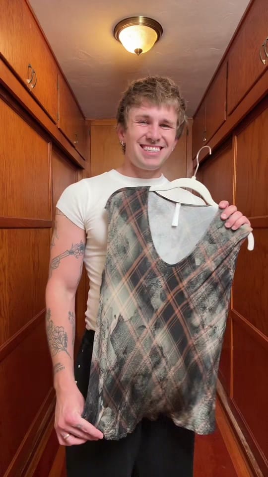 Post 7 by gabercon on TikTok (video)