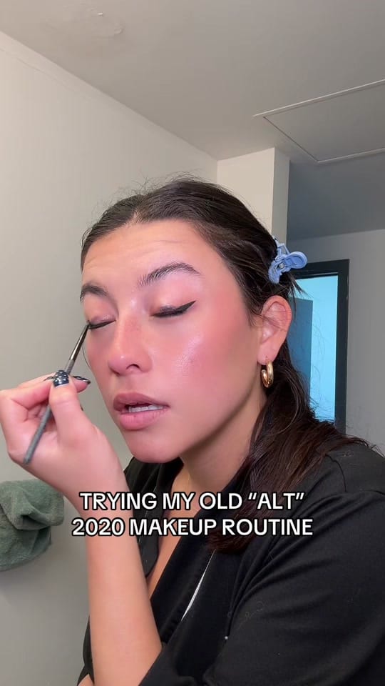 Post 3 by Megan Hana Lee on TikTok (video)