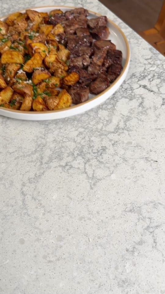 Post 5 by doosi on TikTok (video)