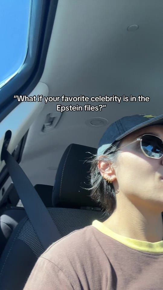 Post 8 by Elaine Kelsey on TikTok (video)