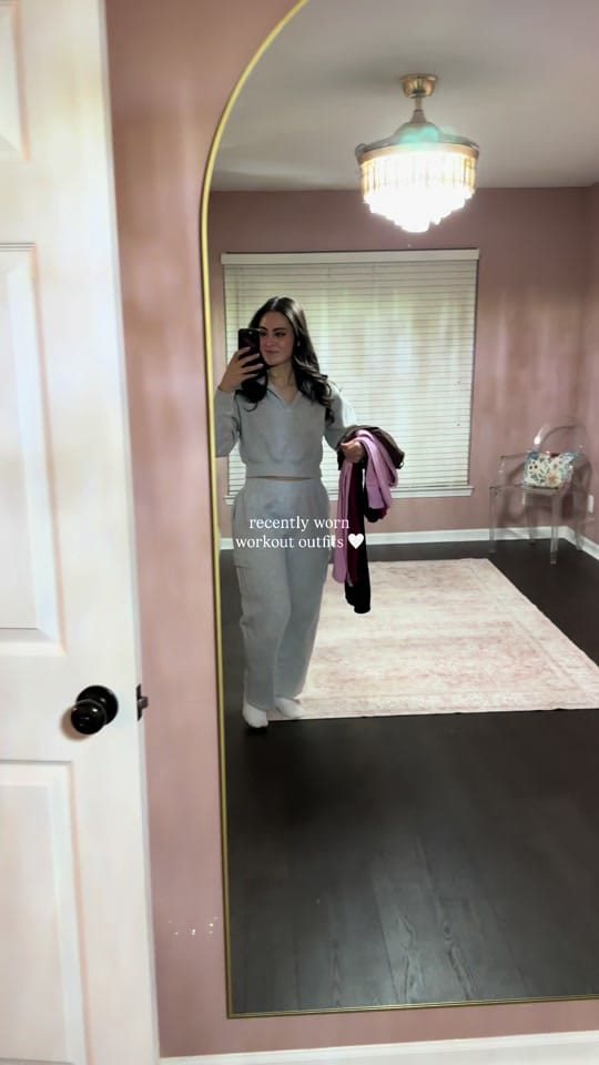 Post 2 by Savina Valentine on TikTok (video)