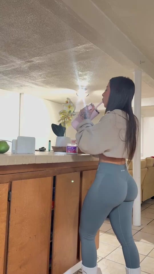 Post 8 by Kathehernandez on TikTok (video)