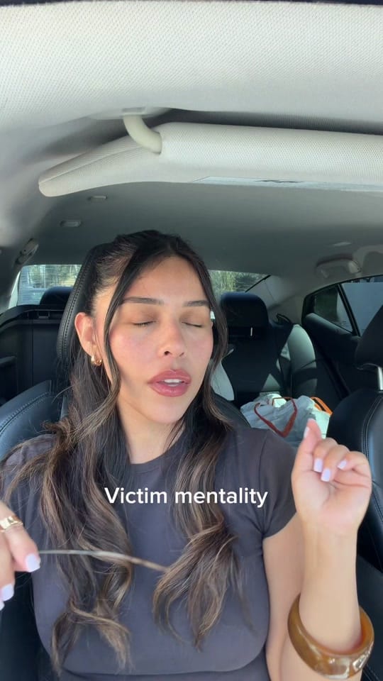 Post 5 by lizzie.living on TikTok (video)