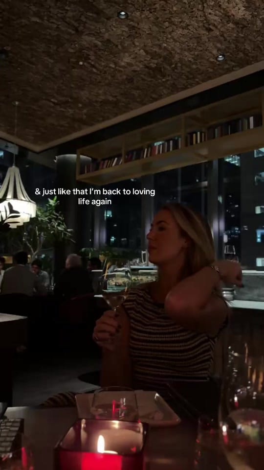 Post 2 by Anna on TikTok (video)
