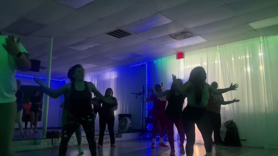 Post 5 by Laura on TikTok (video)