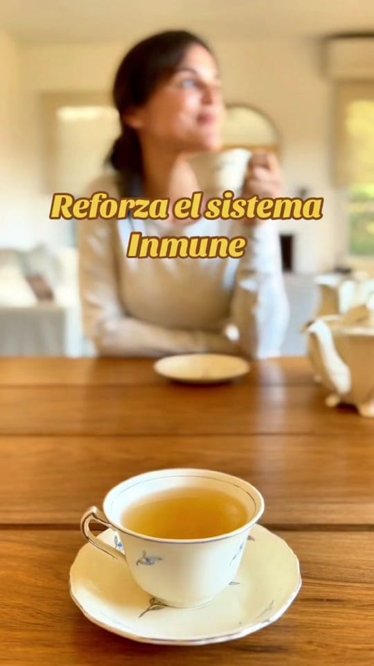 Post 7 by yogaconrochi on TikTok (video)