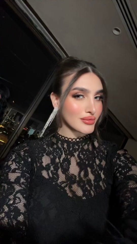 Post 9 by LanaQubbaj on TikTok (video)