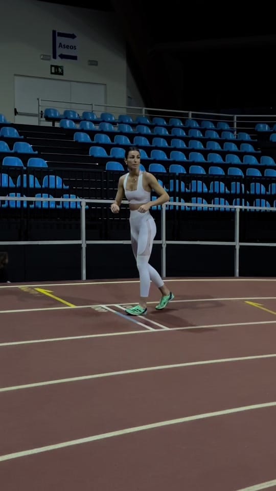 Post 5 by blancahervas_ on TikTok (video)
