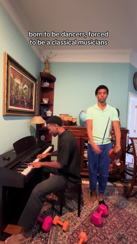 Post 6 by TheVSPofficial on TikTok (video)