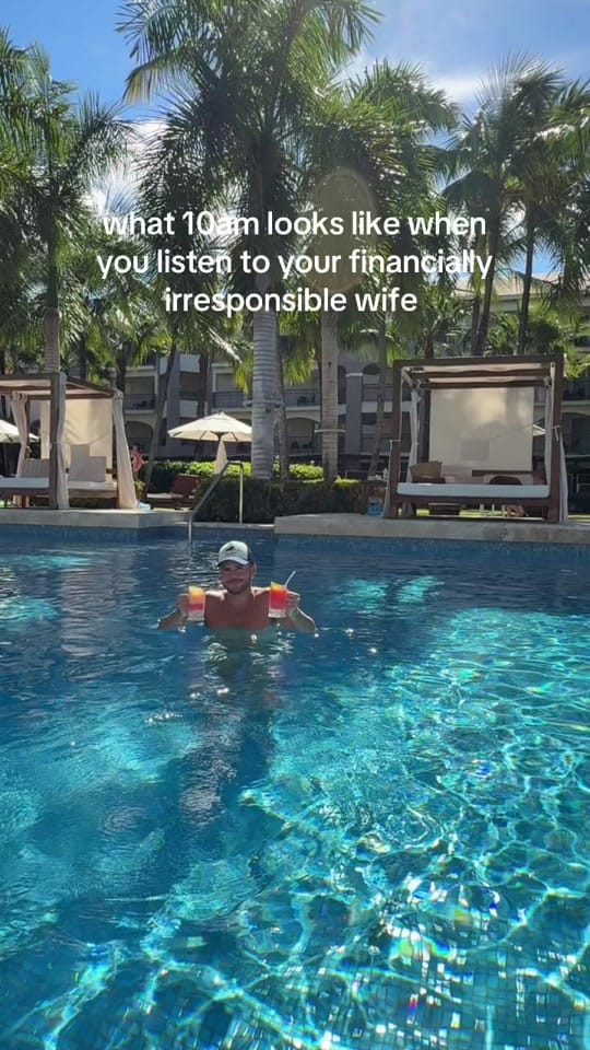 Post 10 by Tita | fashion & travel on TikTok (video)