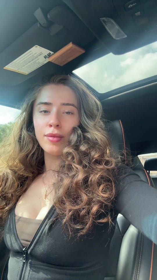 Post 1 by thekenziexmarie on TikTok (video)