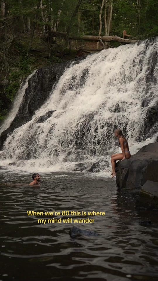 Post 4 by Aisha Lee on TikTok (video)
