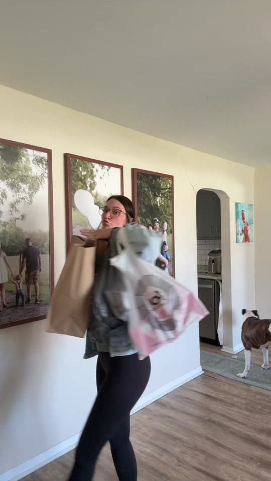 Post 6 by Kayla| Mama💙 Photographer 📸 on TikTok (video)