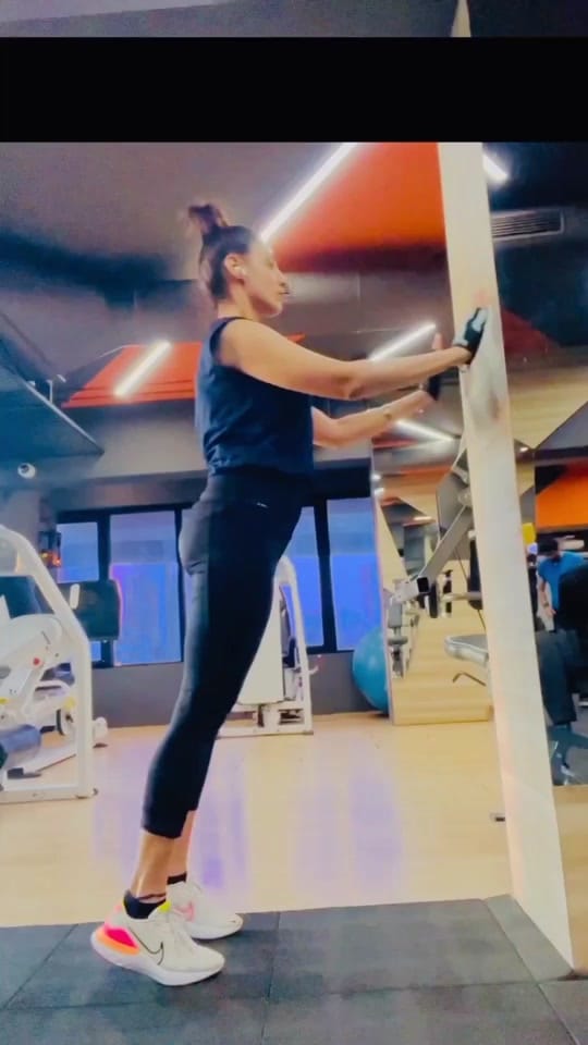 Post 8 by Gurleen Chopra on TikTok (video)