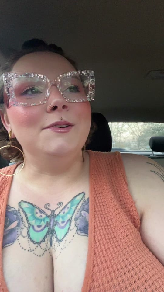 Post 2 by Stevie on TikTok (video)