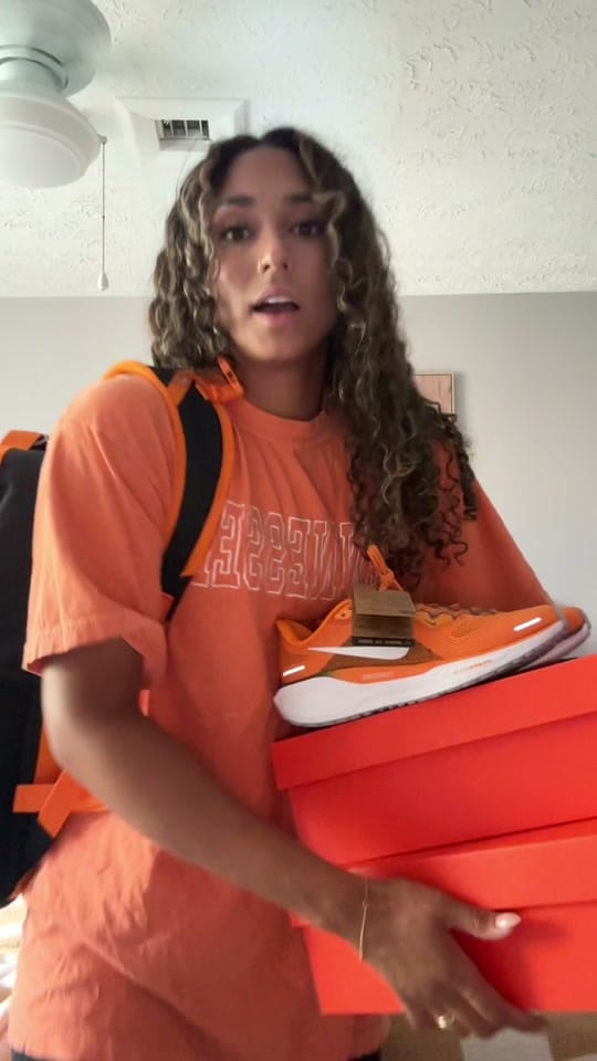 Post 8 by Kinsey Fiedler on TikTok (video)