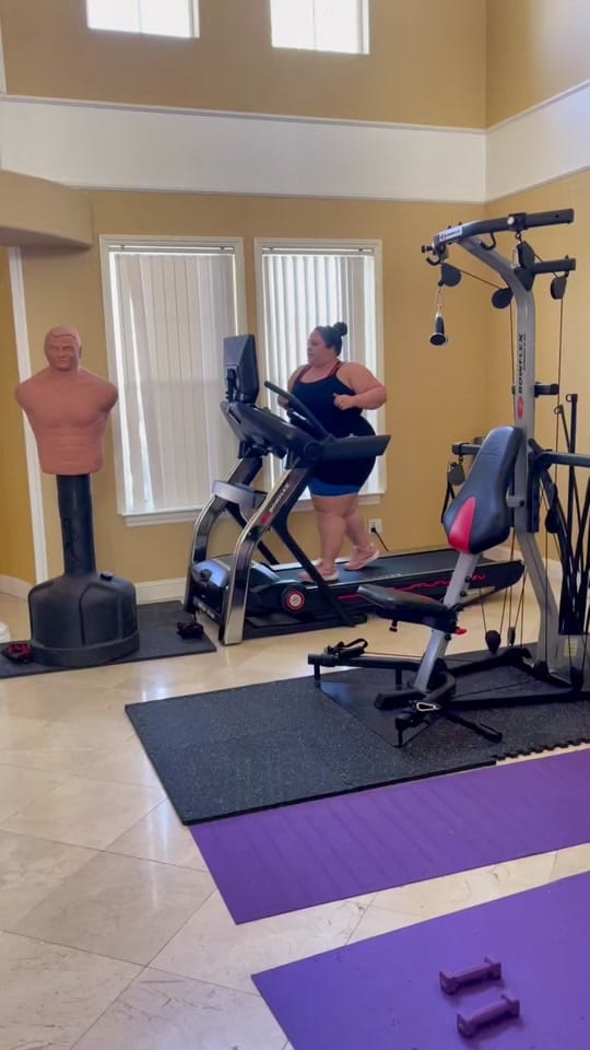 Post 5 by Natalie Nicole on TikTok (video)