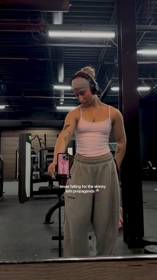 Post 4 by susanna on TikTok (video)