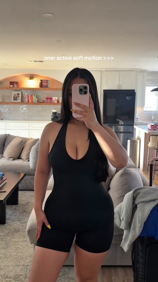 Post 5 by stephaniezerimar 🌞✨🪩 on TikTok (video)