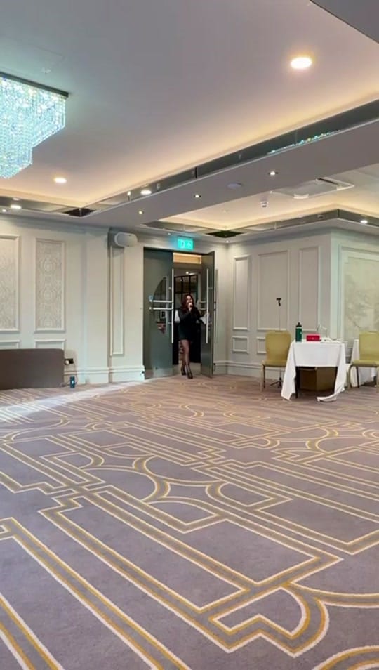Post 9 by Kelly Anne Flynn on TikTok (video)