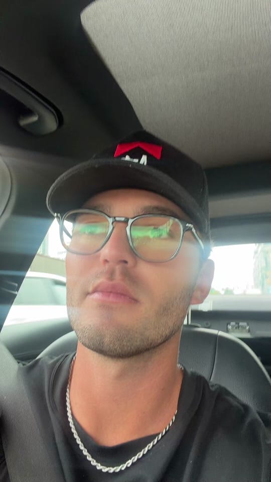 Post 2 by killianslife on TikTok (video)