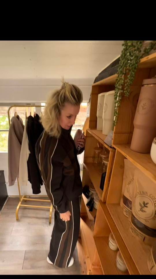 Post 2 by leslieselichrealestate on TikTok (video)
