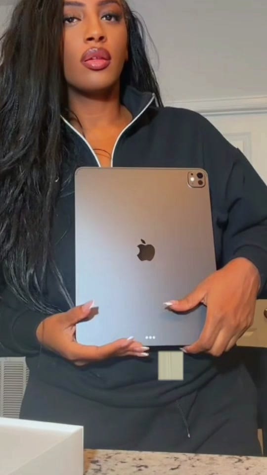 Post 10 by Teci | Houston Creator on TikTok (video)