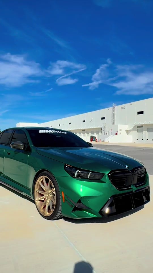 Post 5 by 1dope_m5 on TikTok (video)