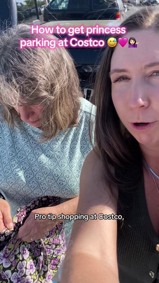 Post 7 by katie_cornelia on TikTok (video)