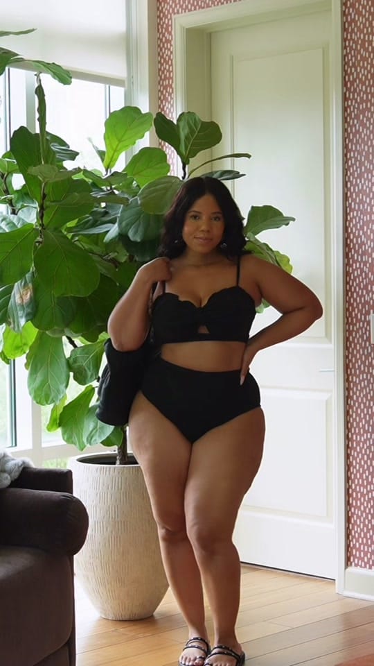 Post 4 by Tatiana/ Fit With Curves on TikTok (video)