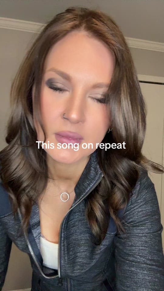 Post 9 by Amanda Durst on TikTok (video)