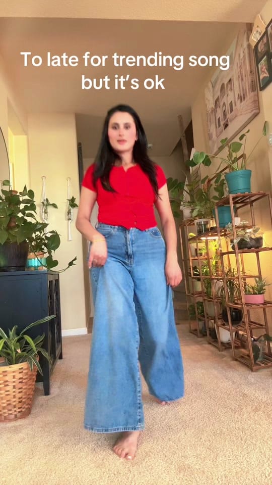 Post 3 by Yojana on TikTok (video)