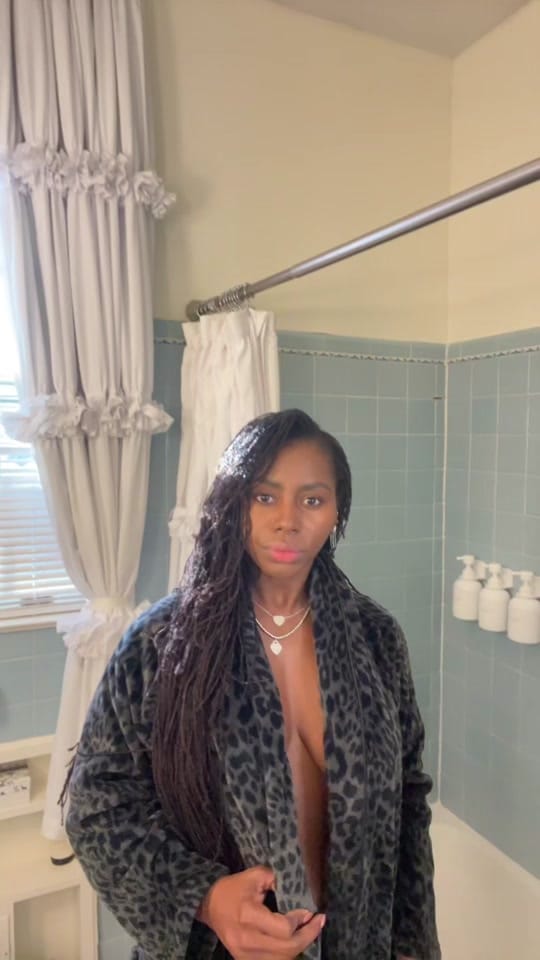 Post 10 by Naiimah | Fitness | Beauty on TikTok (video)