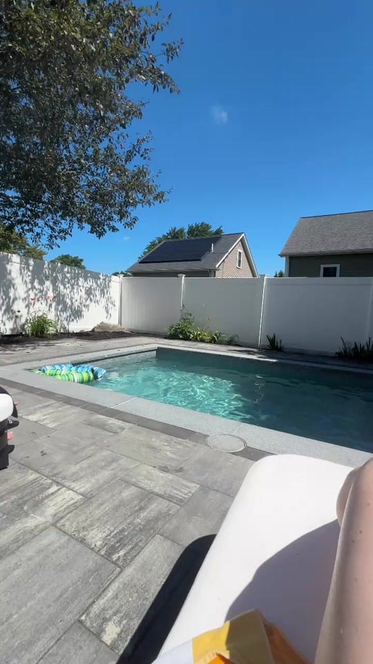Post 3 by Alyssa on TikTok (video)