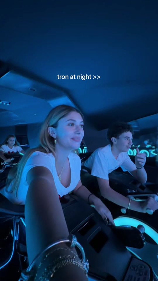 Post 8 by Liz Elias on TikTok (video)