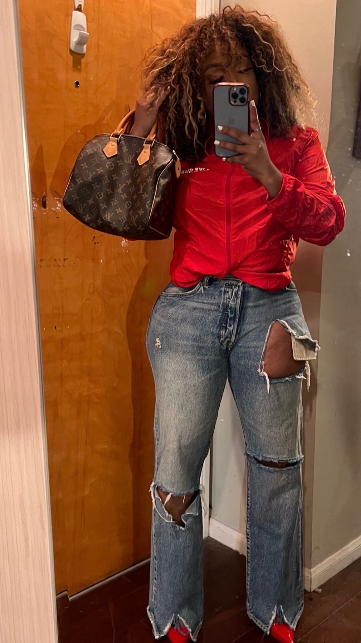 Post 5 by Vicky B on TikTok (video)