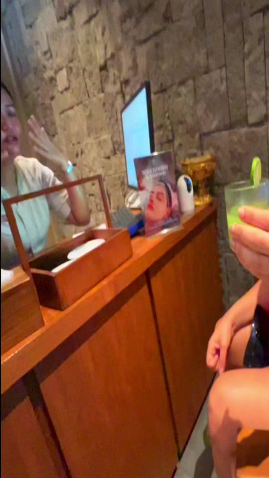 Post 2 by Lisa Nicole on TikTok (video)