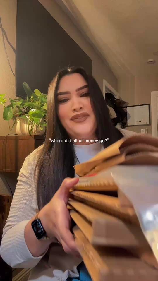 Post 8 by GMVNZO on TikTok (video)