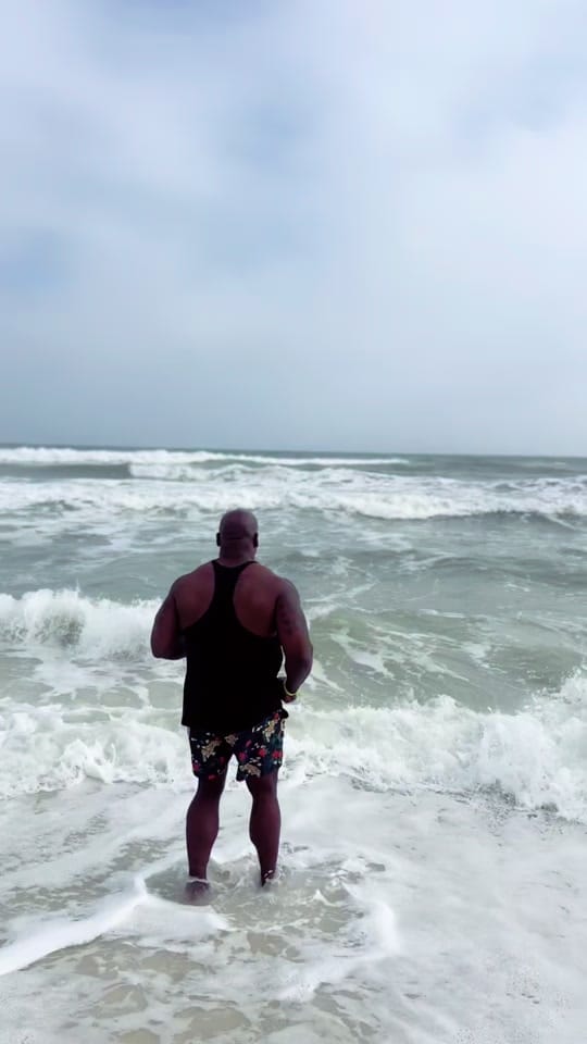 Post 1 by theharveylogan on TikTok (video)